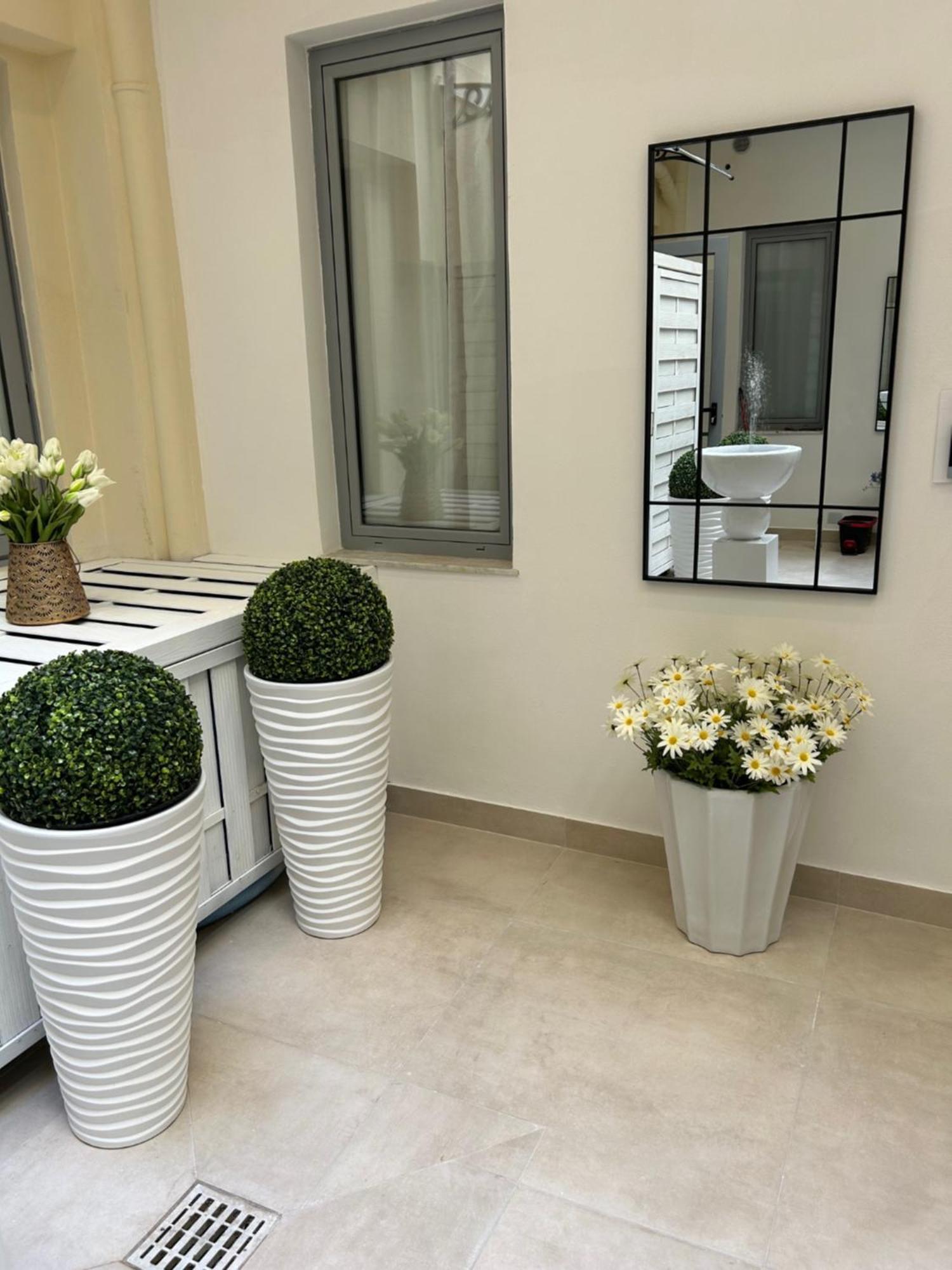 Casa Lounge Costituzione Hotel Cagliari Exterior photo